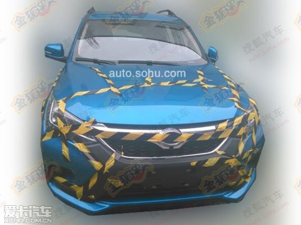 比亞迪S3最新低偽諜照 新外觀/或搭1.5T