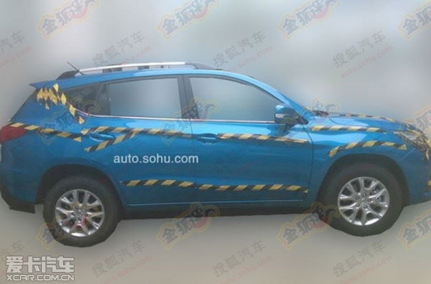 比亞迪S3最新低偽諜照 新外觀/或搭1.5T