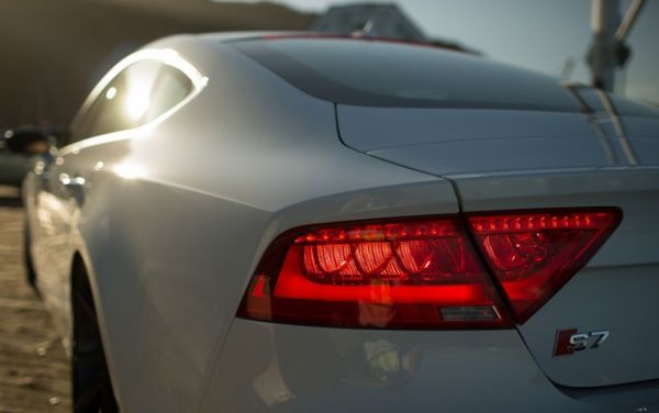 �O���L���T�� �W��S7���ˑB�������ݺ���