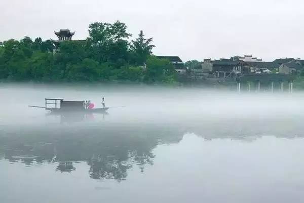 ���\�C����ӭ�����¡�������ʲô�ɫ�ģ�