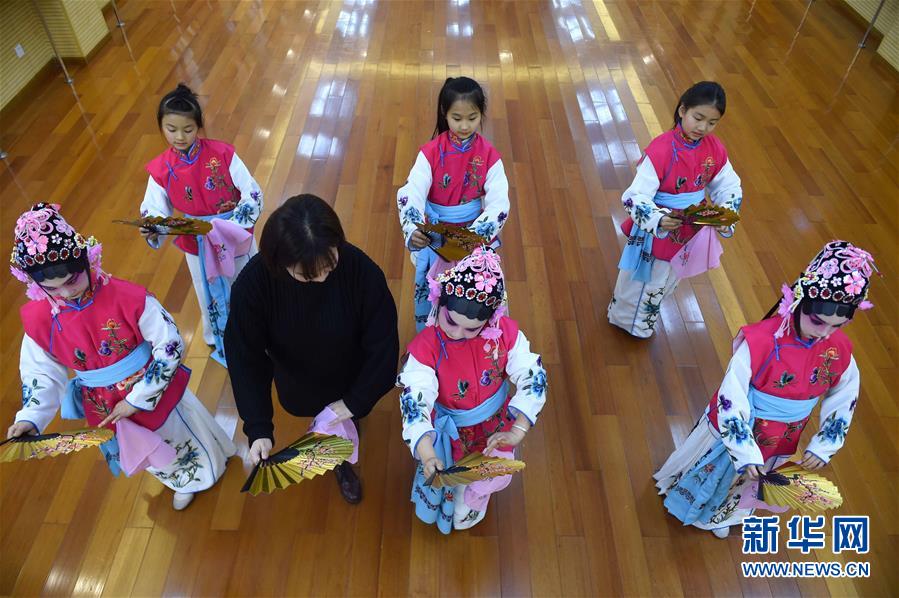 ���լ����������MУ�@ ��������߅