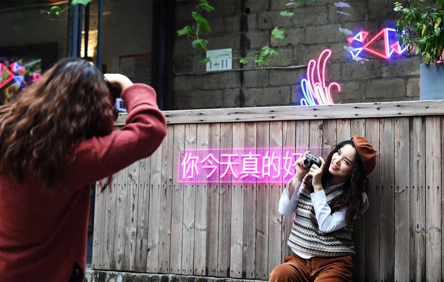 ���������3���ؑc�������Ą��օ^��������A