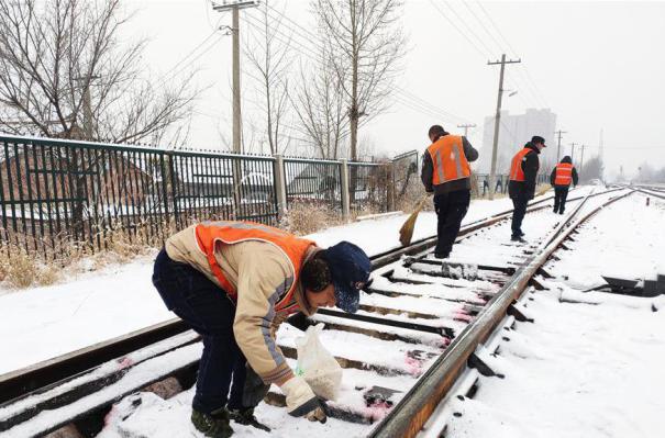 ���������2���ӱ��ZԴ����ѩ����ͨ