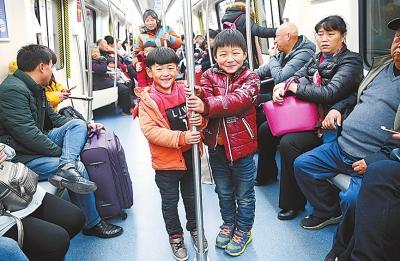 ���݌�ӭ���F���W�j���r�� ��θ�׃��������