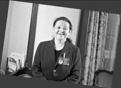 ���˹��￴��8λŮ��ȫ���˴�����ġ����c����