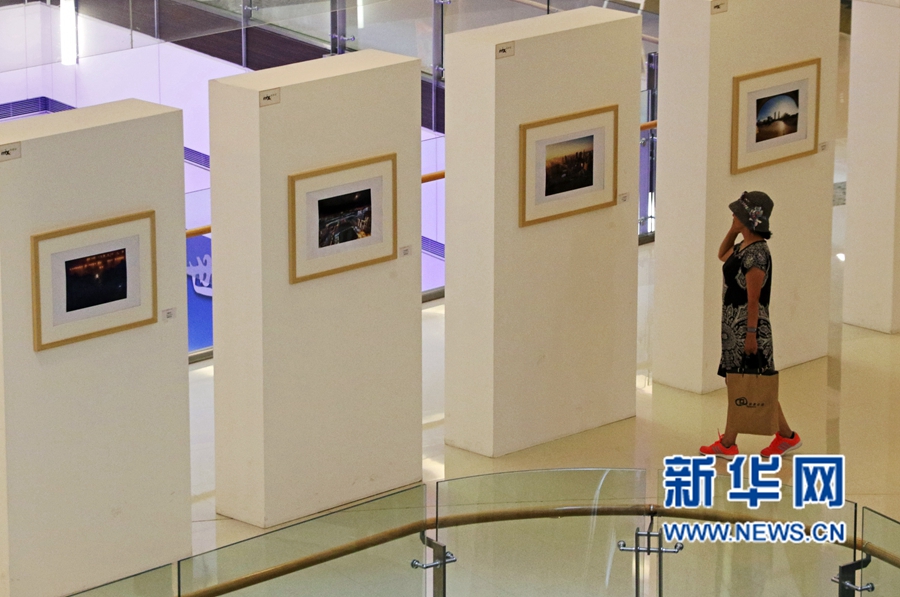 �����ׂ������L��zӰչ����.��.�L���_չ