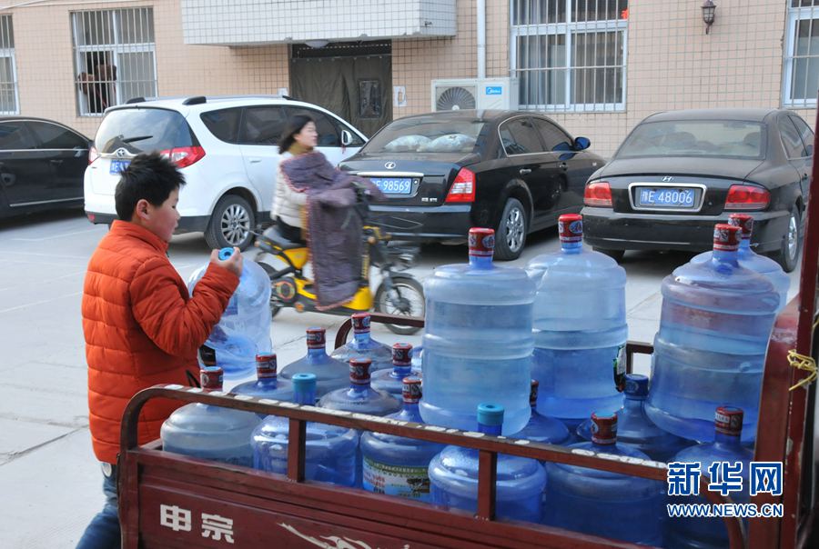 ��ˮ����:�����ְ�ȥ��ˮ