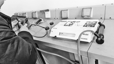 安陽市民百萬瑪莎拉蒂豪車遇保修尷尬 趴窩倆月