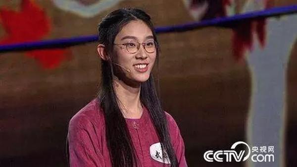 �Ϻ���λŮ�����Ԋ�~������ �@�N����̫���F