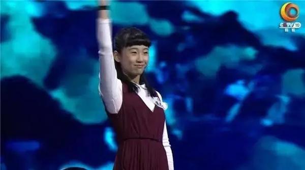 �Ϻ���λŮ�����Ԋ�~������ �@�N����̫���F