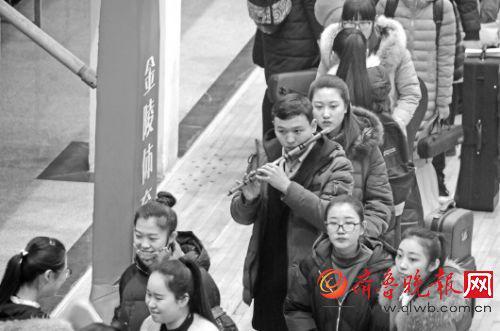 16�գ��ڟ��_��W(xu��)��������꠵Ⱥ�ԇ������ӛ���w��ꖔz