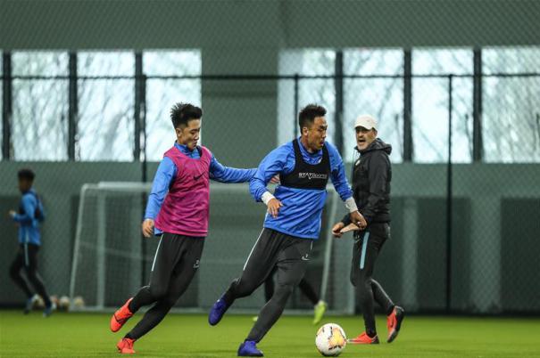 ���w�����D�Ļ��ӣ���4�����򡪡��|���\��������Ӗ���{�D���䱾��ͬ�}���ָ壩