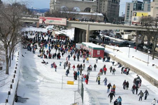 7���ط������w�(y��n)�����ı�ѩ�澉