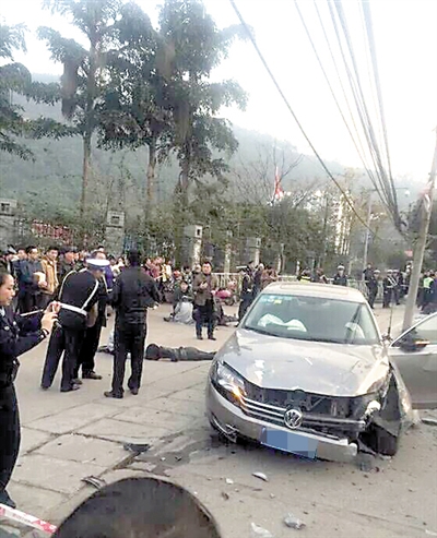 ܇���F����