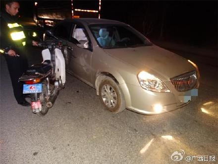 男子被撞后不愿起身 被后方一輛小車撞亡(圖)