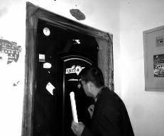 �A�̈����Ӎ��ӛ�� ��𩣩Ҧ�����I��һ�׷�����2011���շ���o�X�b��һֱδ��ס�����ͻȻ�l�F���Լ��ķ����ѱ������b�ޡ����b�޷��ӵ��˷Q���@�׷����Լ��I�ġ������l�Ƿ��ӵ������������_�l��ϵ�������lҲ�f�������