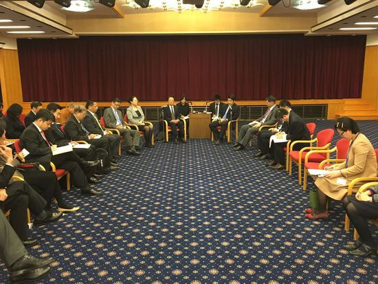 日副外相:中國發展對日系機遇非威脅 中國人赴日或免簽