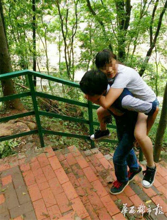 �����r�������������