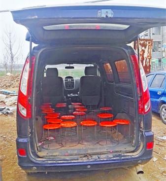 ����һ����ͯ����У܇���ω��䱻܈����