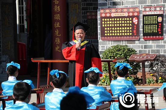 湖南一小鄉村走出21位博士百余碩士 有何秘籍?