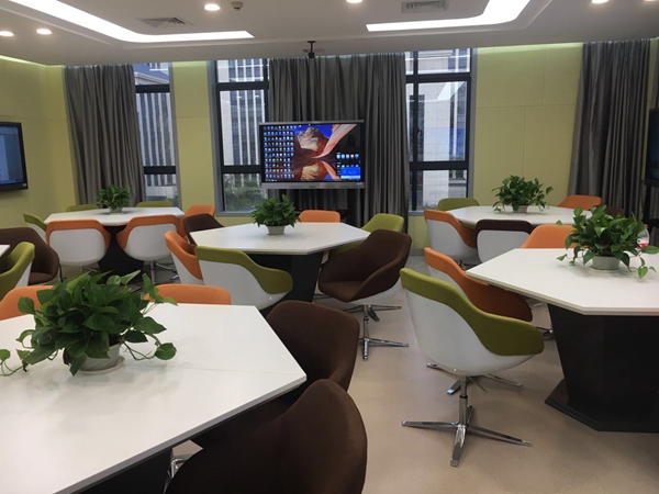 ���o(j��)������(g��)90���꡿ �����υ^(q��)�l(f��)չ�� �M�ϴ�ؾ���(zh��n)��ؚ�@���u(p��ng)