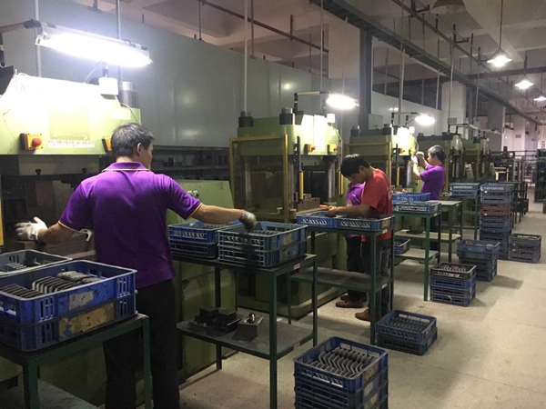 ���o(j��)������(g��)90���꡿ �����υ^(q��)�l(f��)չ�� �M�ϴ�ؾ���(zh��n)��ؚ�@���u(p��ng)