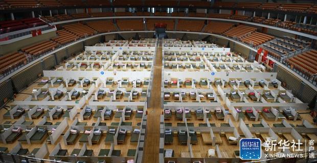 ���@ȫ�ٲ��ձ������Q��֮�غ������ߡ��M�Еr