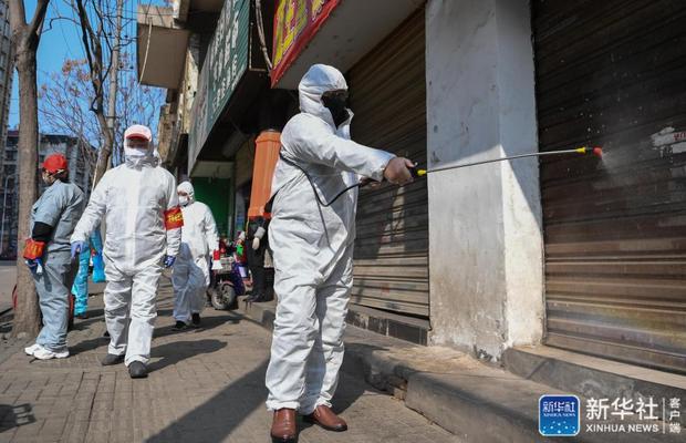 ���@ȫ�ٲ��ձ������Q��֮�غ������ߡ��M�Еr