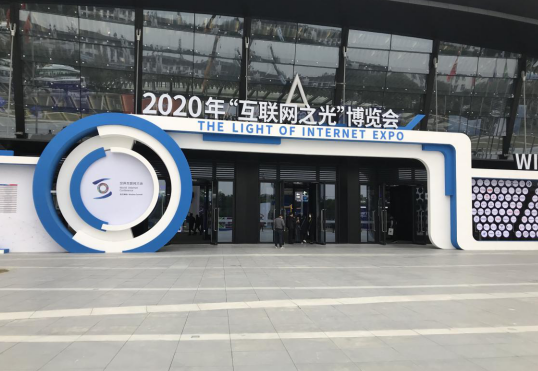 �����绥�W������W�lչՓ����5G�o��Ѳ߉܇�״����� �C������С�U�H�����S�����W֮�ⲩ�[��