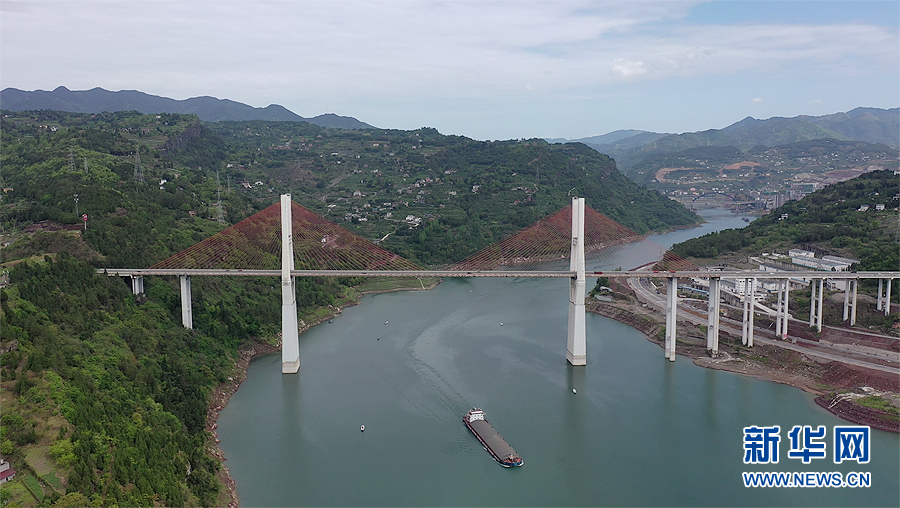 �������ٿ��Ї�����{��^�Gˮ��ɽ������