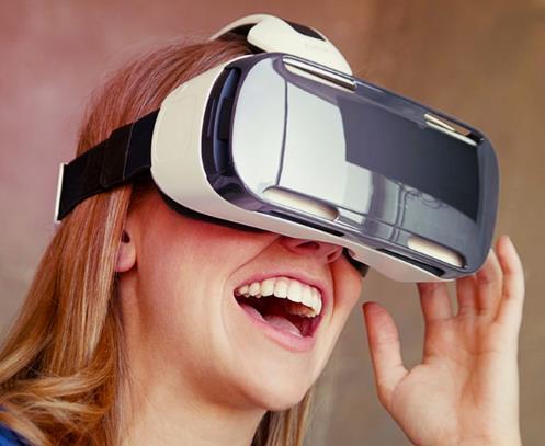 �����W֮�⡱������M�F�����������W���^ǰ�ؿƼ��aƷһ�[